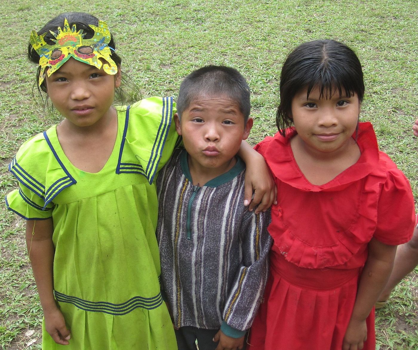 Niñas y niños ngäbe